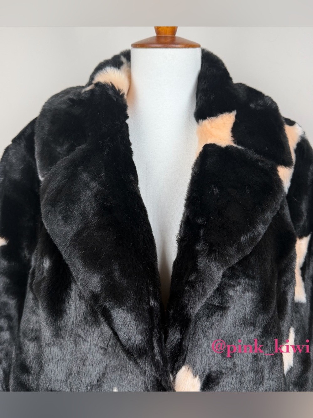 Show Me Your Mumu Faux Fur Colorado Jacket - Picture 4 of 17